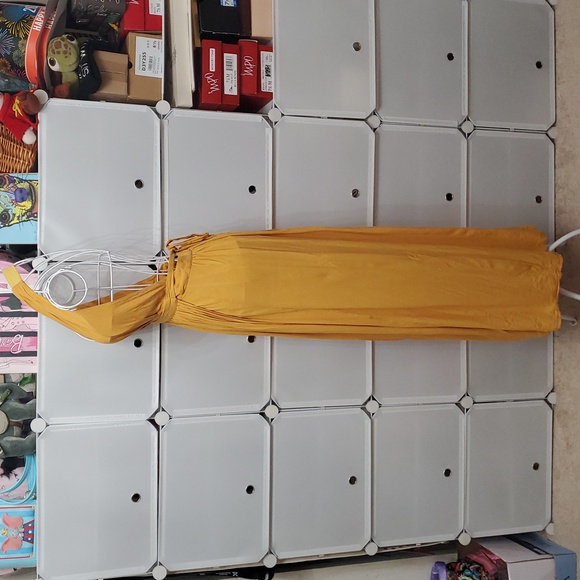 Lulus Maxi Dress Size Medium - Picture 5 of 9